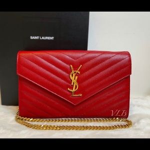 ♥️SOLD♥️Saint Laurent Wallet On Chain Medium